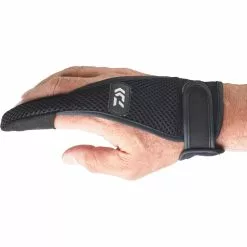 Doigtier De Lancer Avec Maintien Poignet Daiwa Casting Finger Guard -Matériel Soldes Magasin doigtier de lancer avec maintien poignet daiwa casting finger guard 1