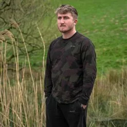 T-Shirt Manches Longues Avid Carp Distortion Camo Lite Long Sleeve -Matériel Soldes Magasin t shirt manches longues avid carp distortion camo lite long sleeve 3