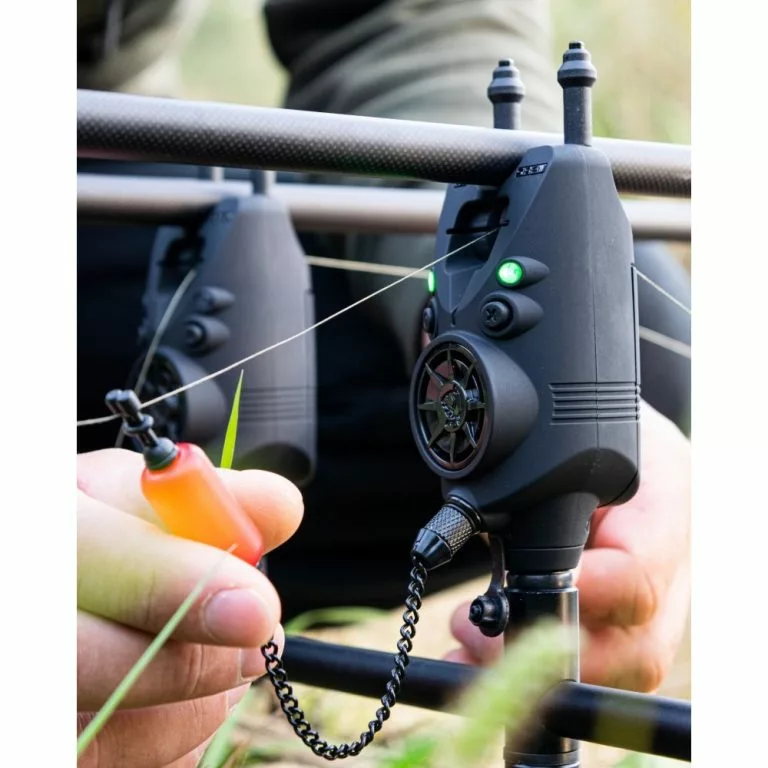 Matériel Soldes Magasin -Matériel Soldes Magasin bobbin kit medium nash 1 768x768 1